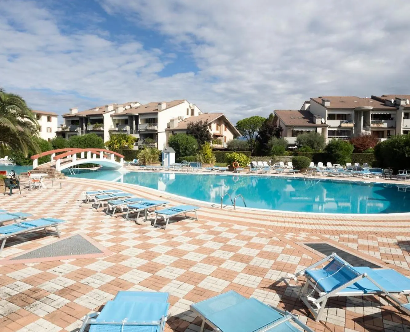 Lauri & Faggi Aparthotel Desenzano del Garda