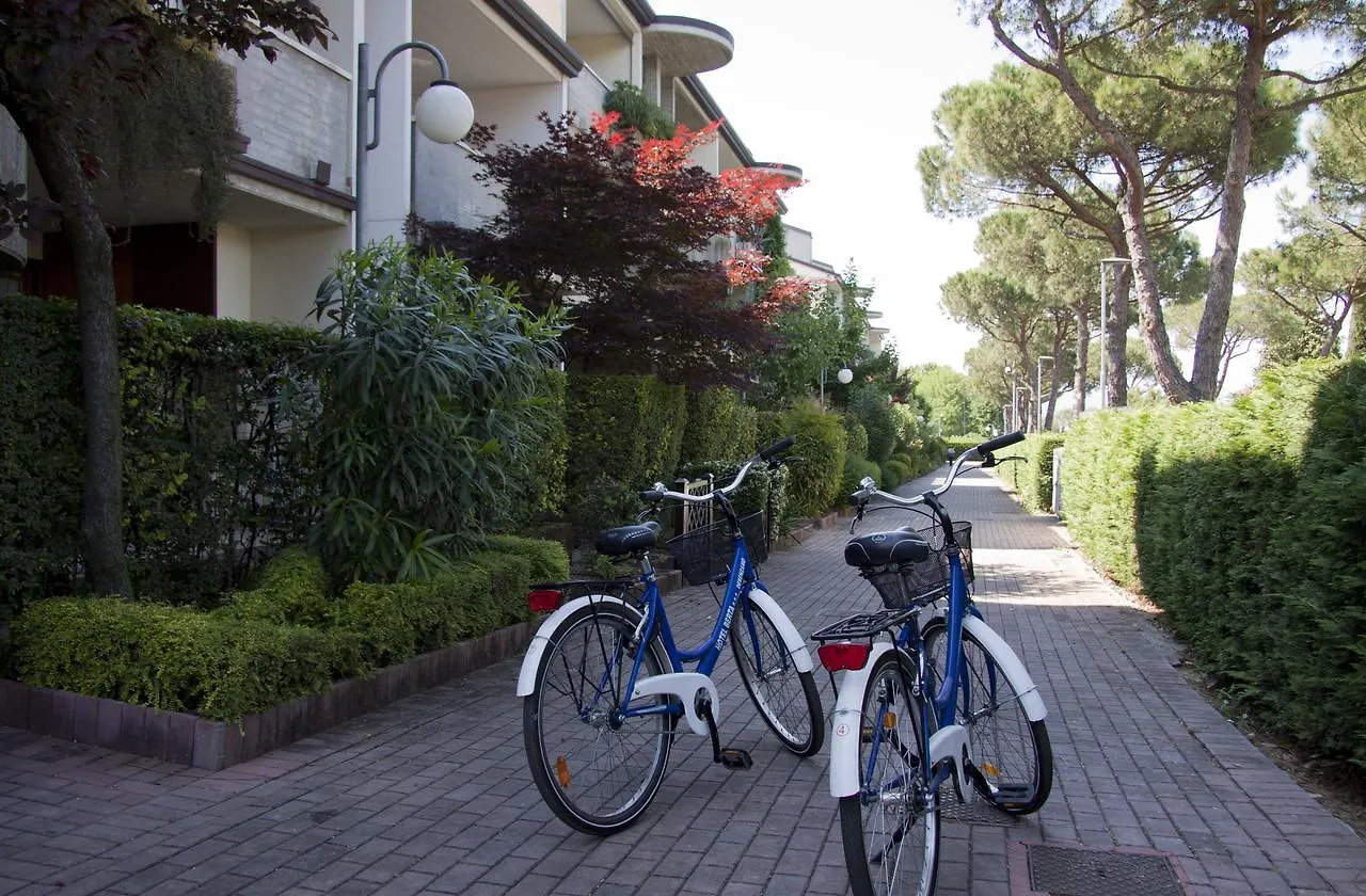 Lauri & Faggi Aparthotel Desenzano del Garda Italy